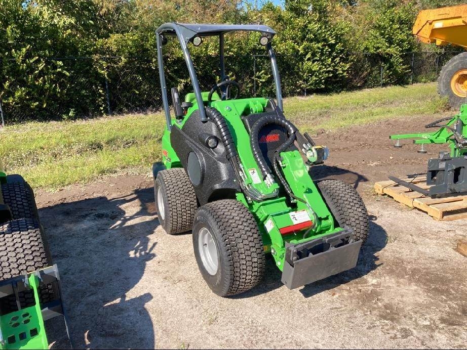 Avant 528 sn 96524 Wheel Loaders Construction Equipment Volvo CE Americas Used Equipment