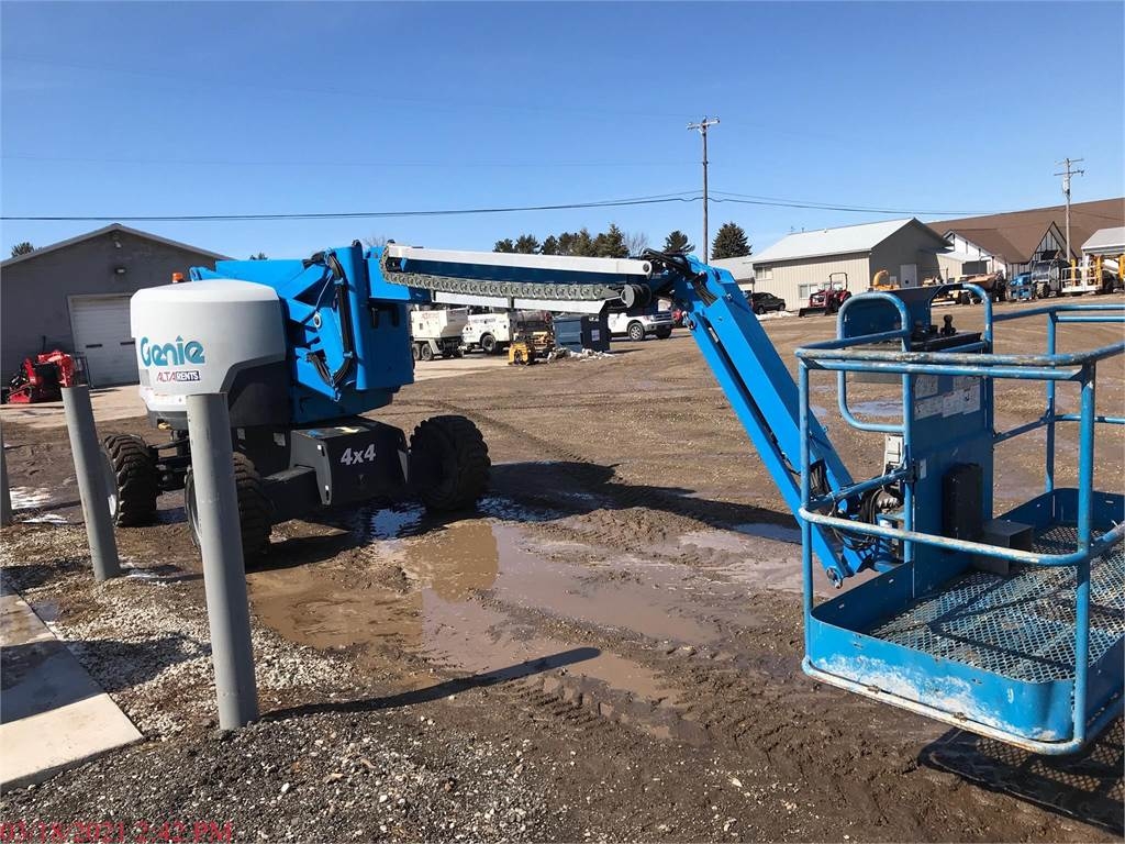 Genie Z62/40 sn Z6215A355 Articulated boom lifts Construction Equipment Volvo CE