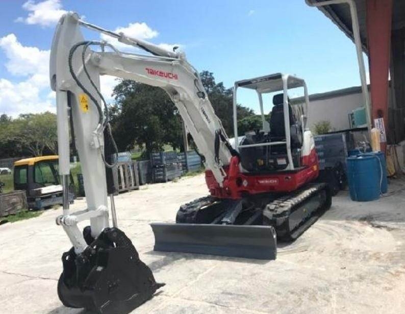 Takeuchi TB260 sn 126105212 Crawler Excavators Construction
