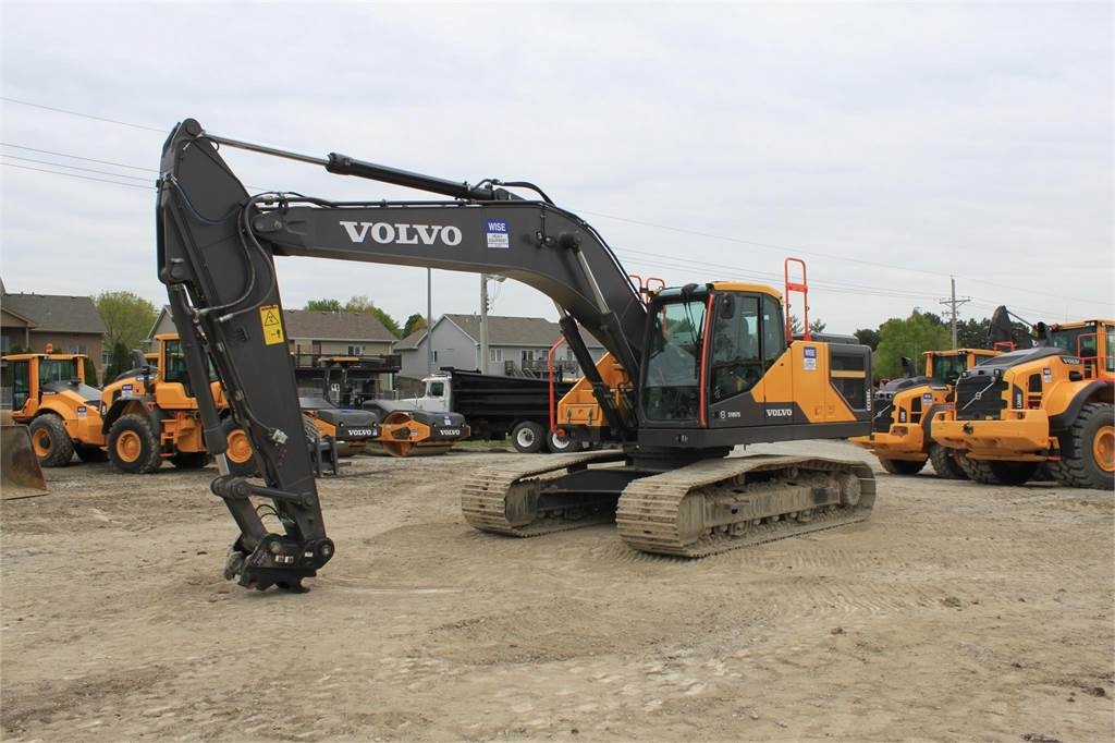 Volvo 250 экскаватор