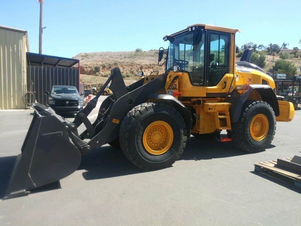 Volvo L70H sn 622904 Wheel Loaders Construction Equipment Volvo