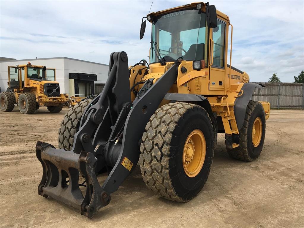 Volvo L90E Wheel Loaders Construction Equipment Volvo CE Americas