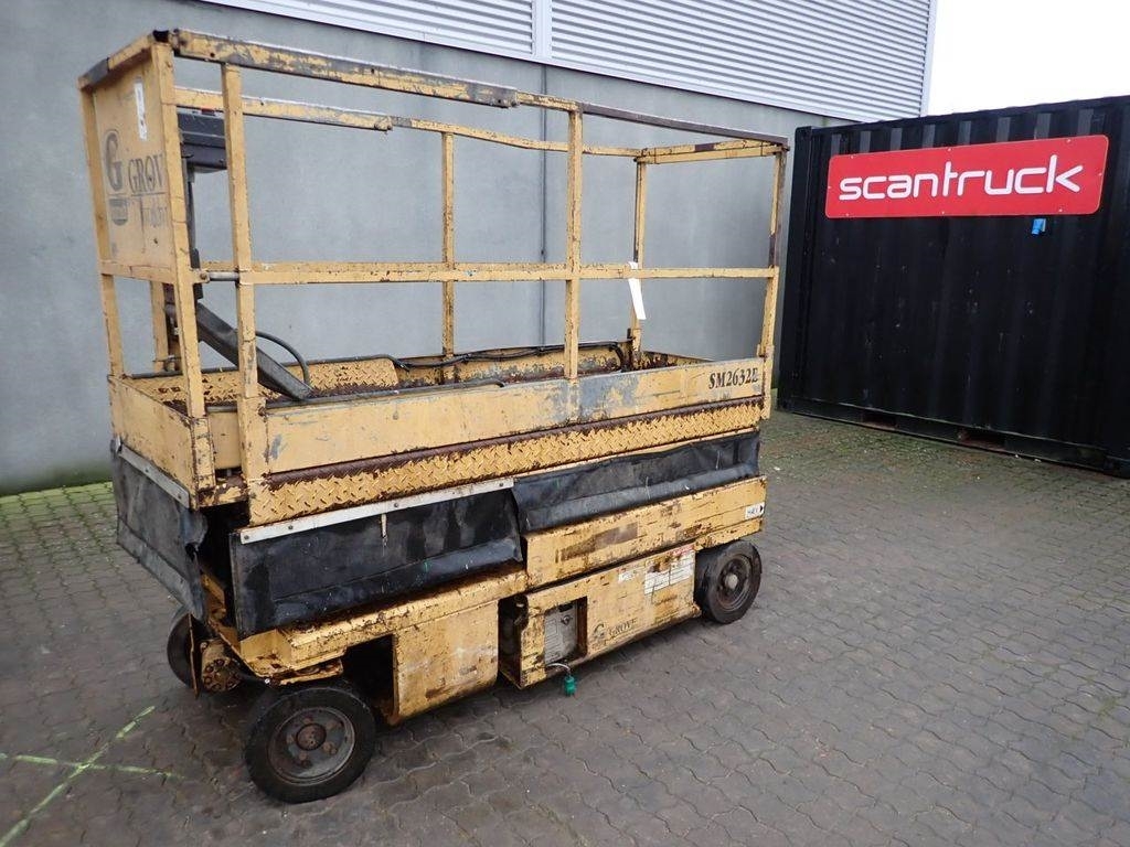 Grove 2632E, Piattaforme verticali, Costruzioni