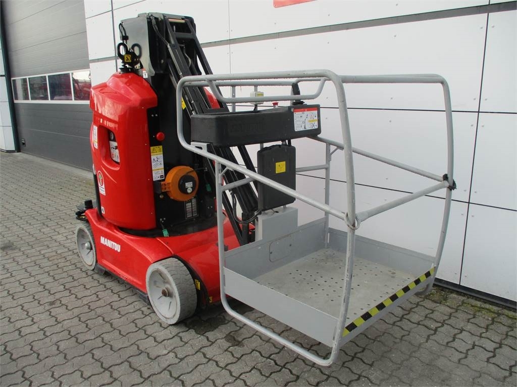 Manitou 100VJR Vertical mast lifts Construction Equipment Komatsu