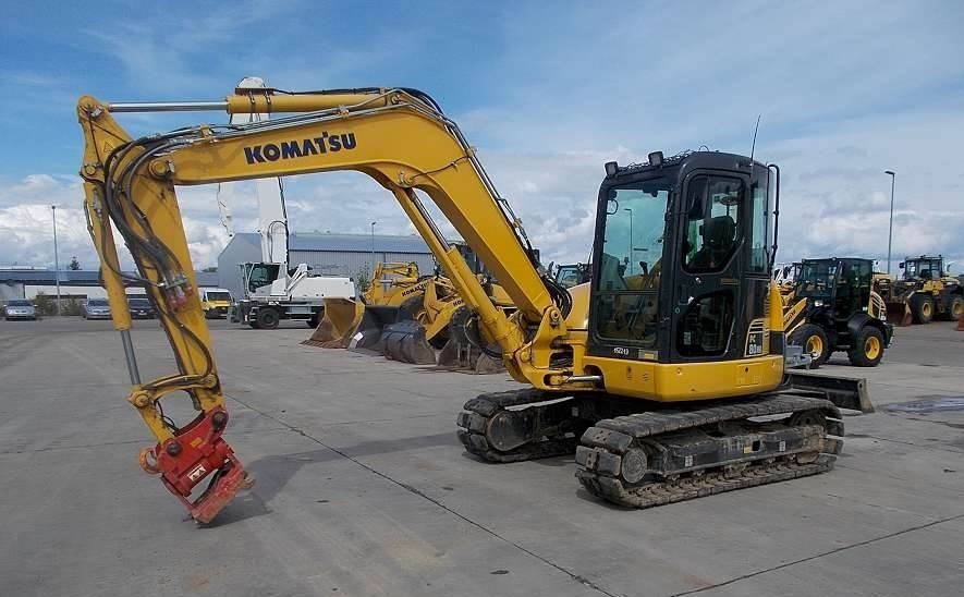 Komatsu PC80MR-3, Escavatori compatti, Costruzioni