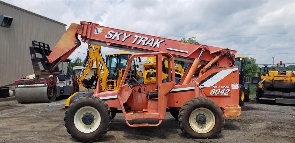 SkyTrak 8042 LEGACY