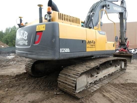 Экскаватор volvo ec250dl