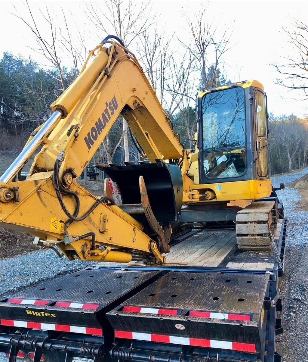 KOMATSU コマツ　PC 88MR Komatsu PC88-MR-10 | Construction Equipment