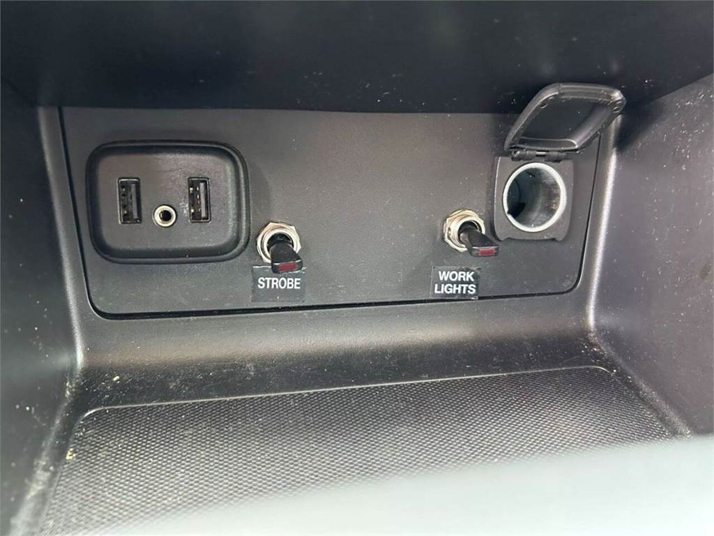 Chevrolet Colorado, :Misc. Construction Attachment, Construction