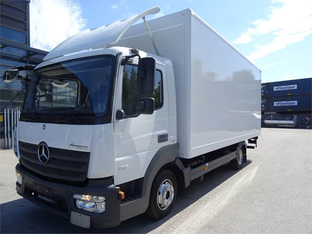 Мерседес atego 818