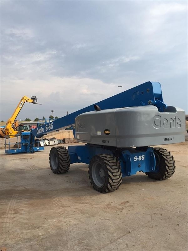 Genie S85 sn 10840 Articulated boom lifts Construction Equipment