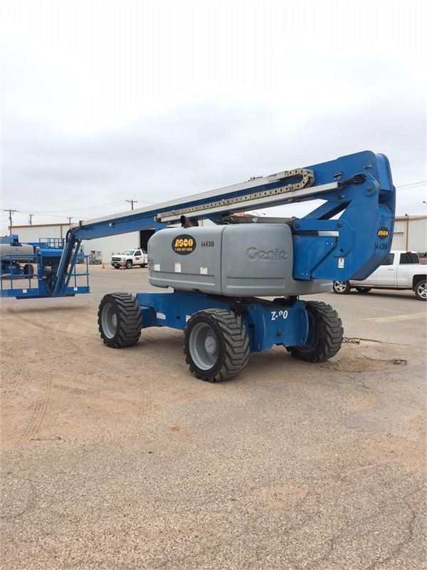 Genie Z80/60 sn 5000 Articulated boom lifts Construction
