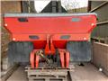 Kuhn Axis 30.1, 2006, Mineral spreaders