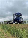 Scania 144 L 530, 2000, Camiones con caja de remolque