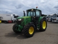 John Deere 6125 M, 2013, Traktoren