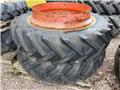 Goodyear 136-38 x2, Tyres, wheels and rims