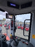 Hitachi ZW 220-7, Wheel loaders, Construction