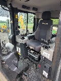 Komatsu D 51 EXi/PXi-24, Kāpurķēžu buldozeri, Būvniecība