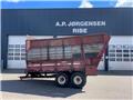 JF Aflæsservogn ST 9500 med nye dæk、混合餵料機