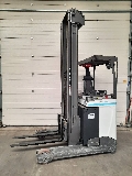 UniCarriers UMS200DTFVRE795, Reachtruck voor hoog niveau, Laden en lossen