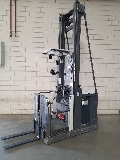 UniCarriers EPM100TVI620, Orderpicker voor middelhoog niveau, Laden en lossen