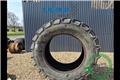 New Holland 8670, 1995, Tyres, wheels and rims