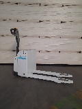 UniCarriers PLL180, Electro-pallettrucks, Laden en lossen