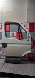 Iveco Daily E65 right door, 2008, Cabins and interior