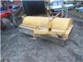 Other tractor accessory  - - -  1.8m t/frontmontering