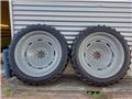 Mitas 320/90 R54 + 300/85 R42, Tyres, wheels and rims