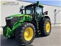 John Deere 330, 2020, Mga traktora