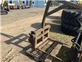 Front loader accessory  - - - ballespyd