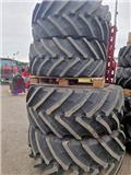 Massey Ferguson 650, 2023, Tires, wheels and rims