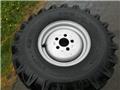  - - -  Brugte komplette BKT hjul 700x12 med 5-huls, Tires, wheels and rims