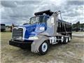 Mack Granite GU 813, 2014, Dump Trucks