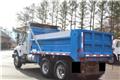 인터내셔널 7400, 2016, 덤프 트럭