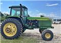 John Deere 4760, 1998, Mga traktora
