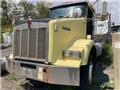 Kenworth T 800, 2004, Cabins and interior