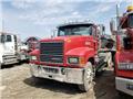 Mack Pinnacle CHU 613, 2012, Camiones tractor