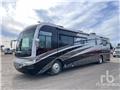 Fleetwood REVOLUTION 40C, 2004, Motor homes and travel trailers