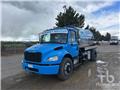 Freightliner Business Class M2 106, 2012, Camiones cisternas