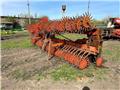 YETTER 13.5, Power harrows and rototillers
