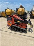 Ditch Witch SK1050, 2017,  스키드로더