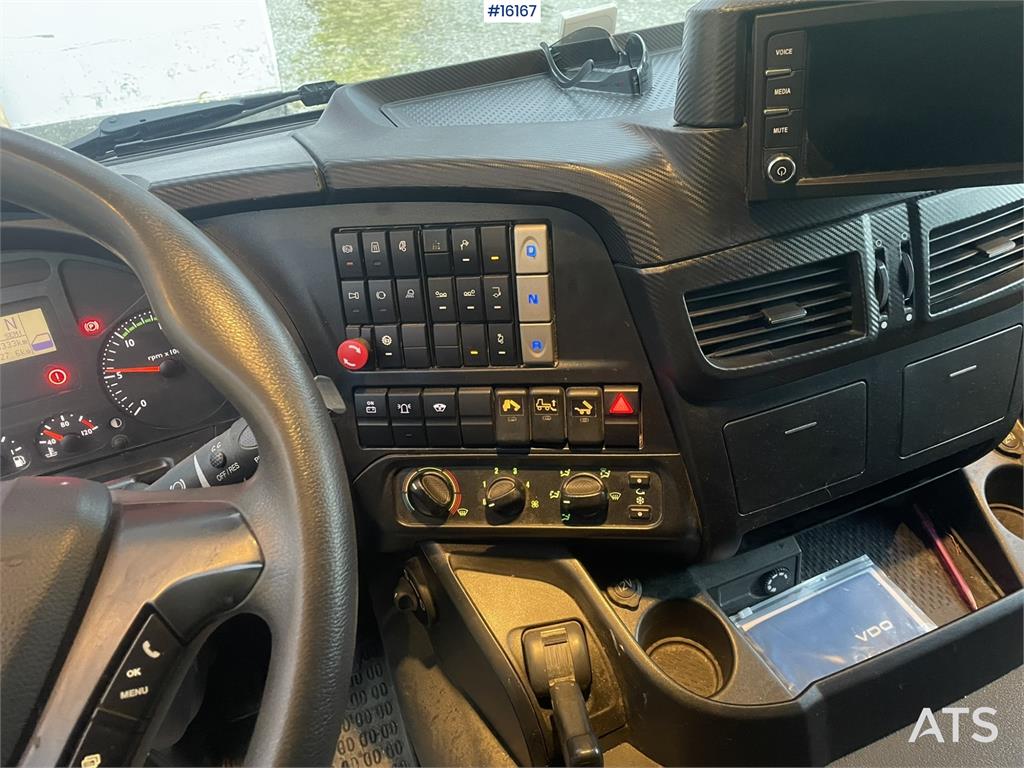 Iveco Trakker 500 6x4 Tipper