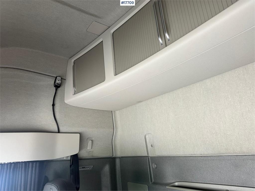 Volvo FH500 6x2 Truck.