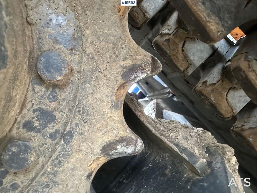 CASE CX50B excavator w/rototilt, hammer, grapple and 3