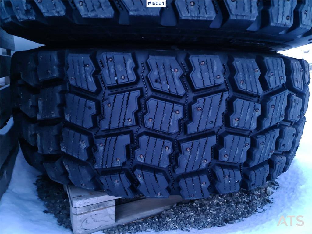 CASE 721E wheel loader w/ bucket. New scale and 2 sets