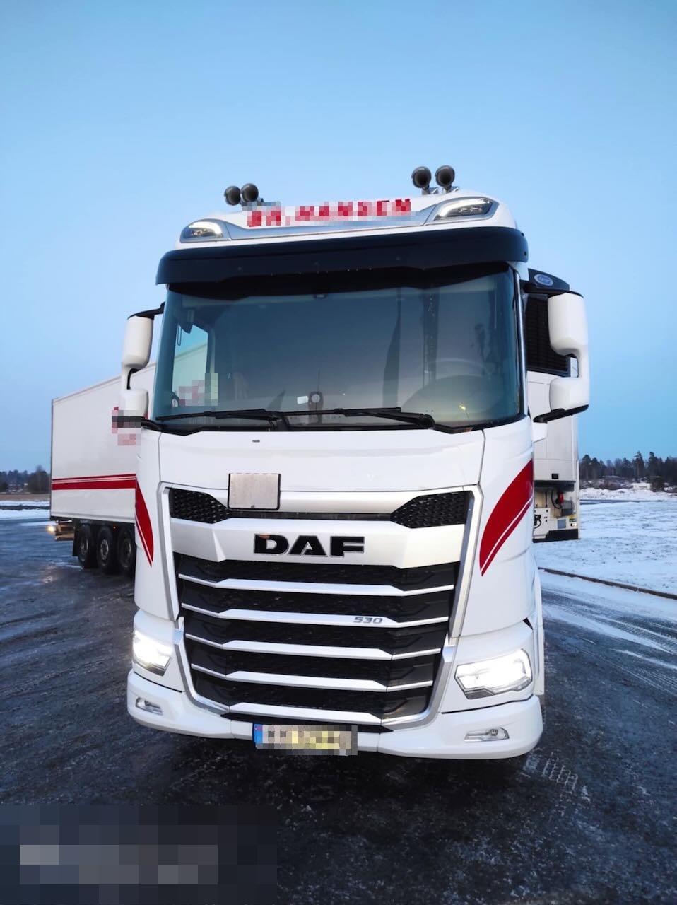 DAF XG 530 6x2 Tractor
