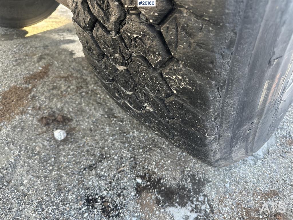 Carnehl 3 axle tipper semi