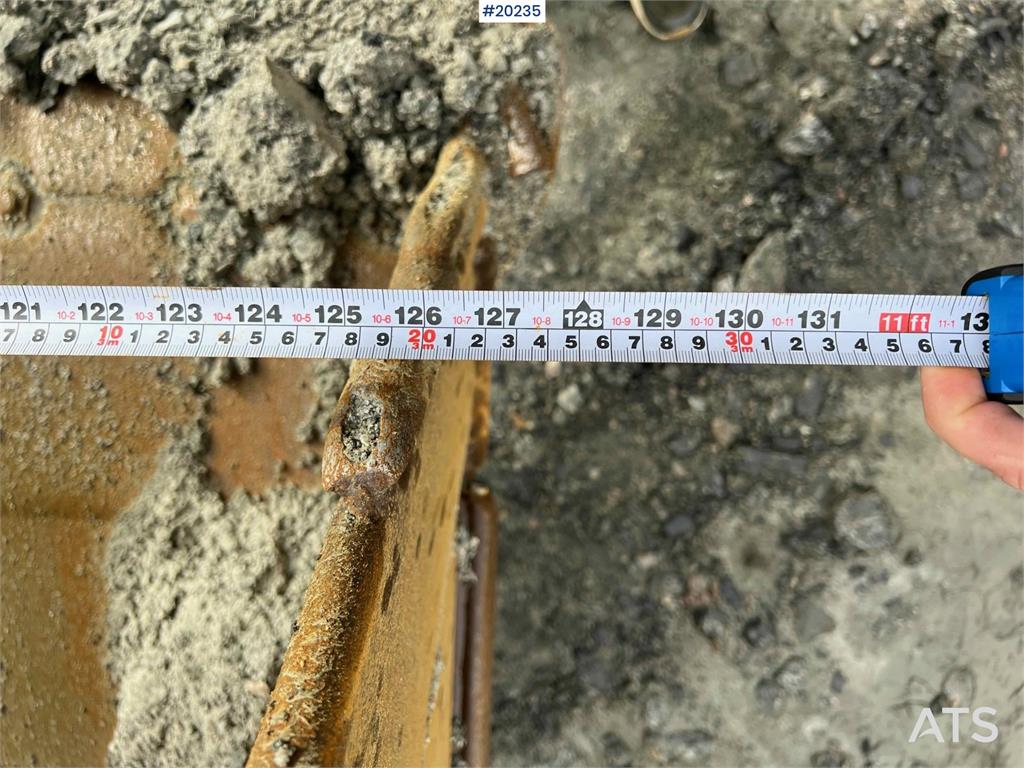 CAT 972M